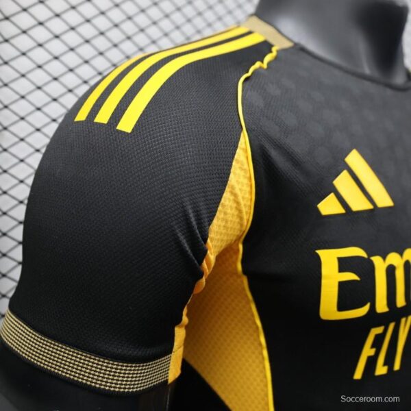 Player Version 25/26 Real Madrid Black with Gold Accents and Emirates Sponsor Jersey - Image 2