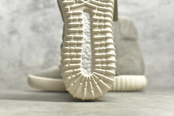 Adidas Yeezy Boost 750 OG Light Brown - Image 9