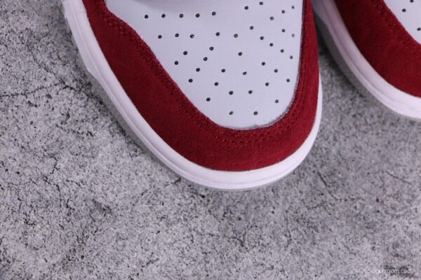 Nike Dunk SB Low Shanghai (2013) - Image 7