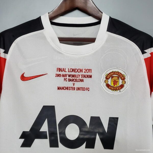 Retro 10/11 Manchester United in the Champions League version away Soccer Jersey - Image 9