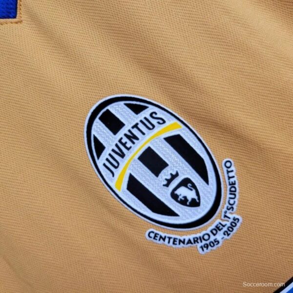 2005/06 Retro Juventus Third Jersey - Image 6