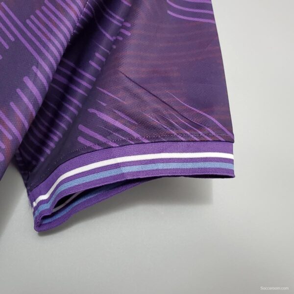 Retro 92/93 Fiorentina home Soccer Jersey - Image 4